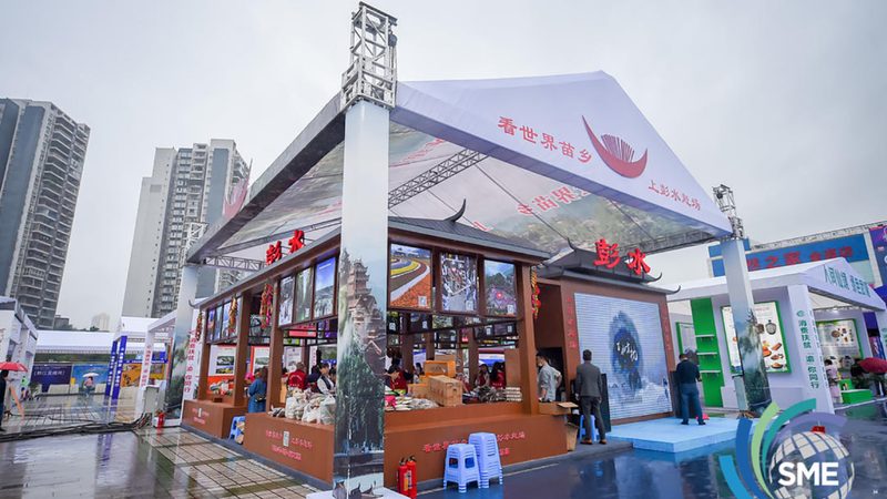 广告设计代理收费通常由以下几个部分构成：